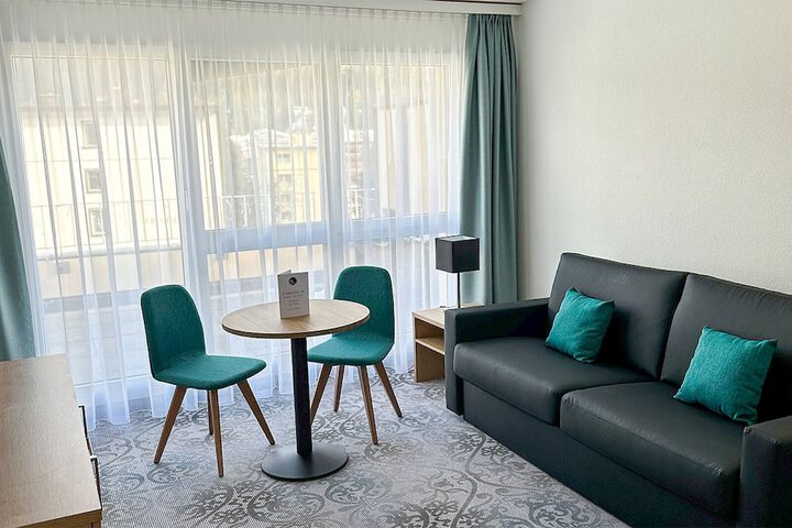 Room 29 of 63