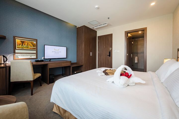 Room 12 of 72