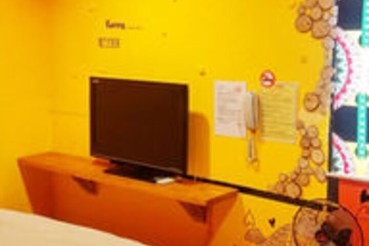 Room 84 of 107