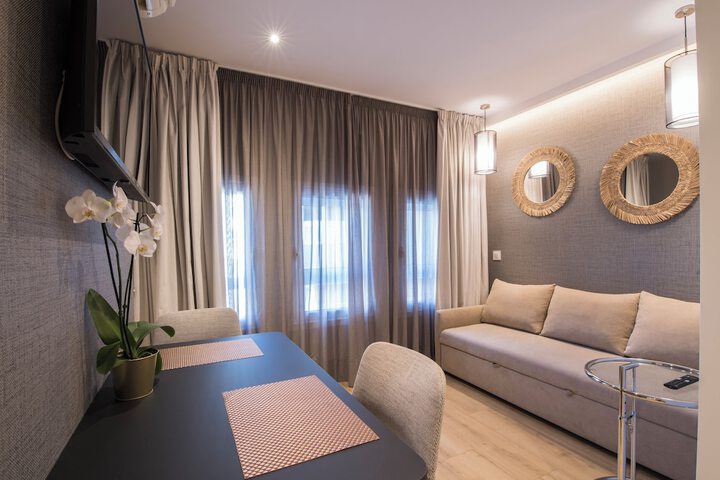 Room 38 of 51