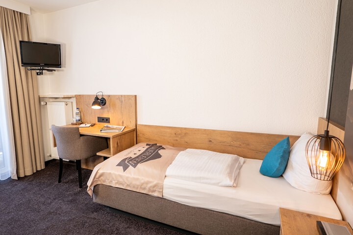 Room 14 of 40