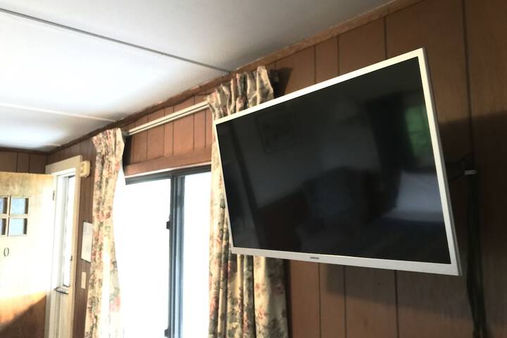 Room 12 of 61