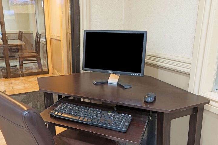 Business Center 24 of 24