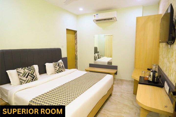 Room 7 of 42
