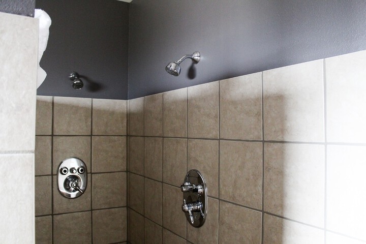 Bathroom shower