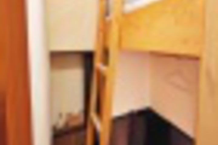 Room 123 of 192