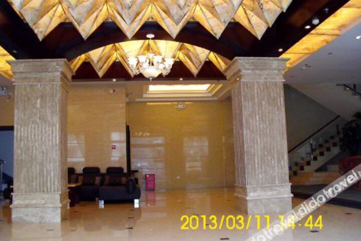 Hotel Interior 9 of 24