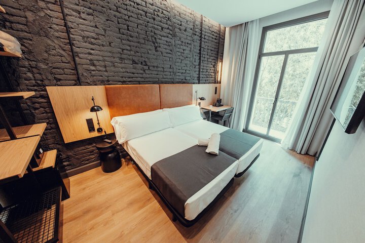 Room 62 of 110