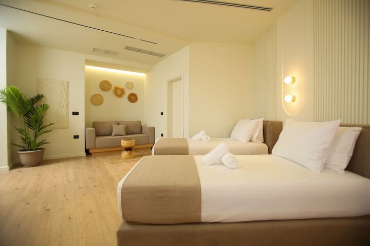 Room 36 of 70
