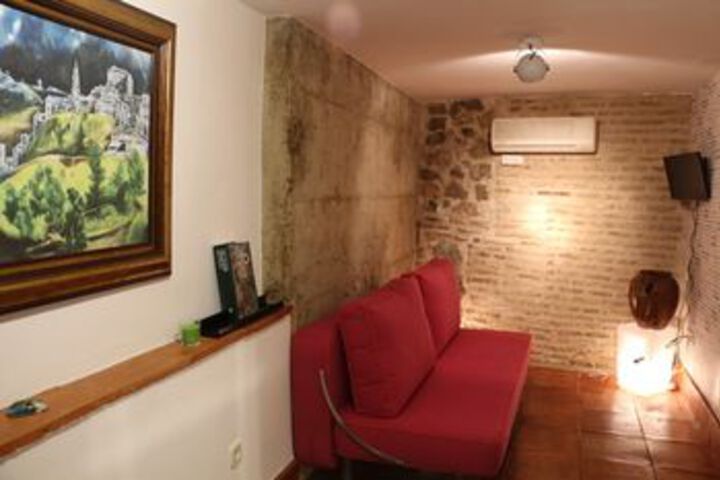 Room 21 of 21