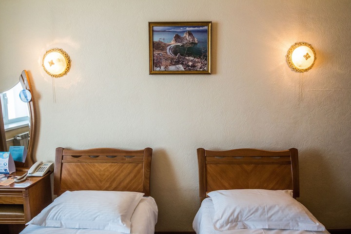 Room 9 of 60