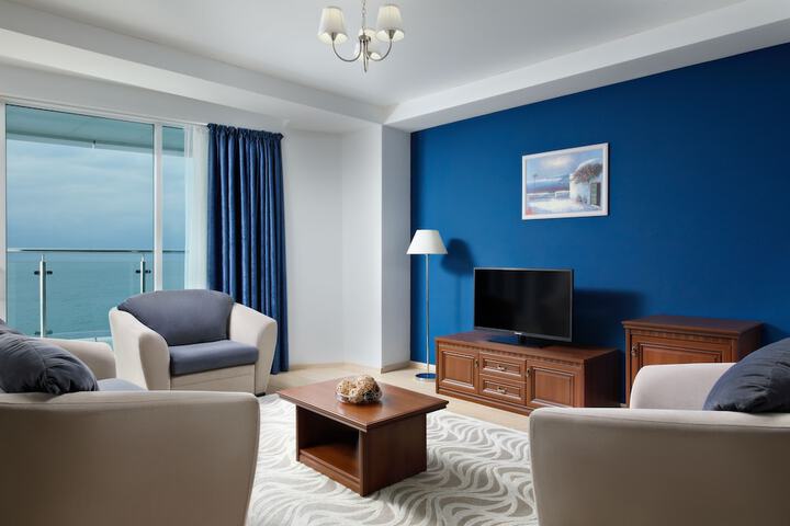 Room 17 of 57