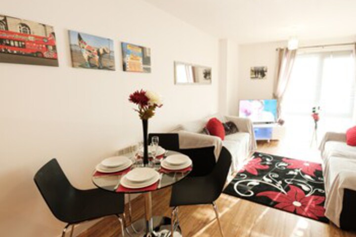 Room 14 of 27