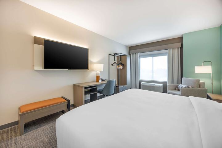 Room 12 of 29