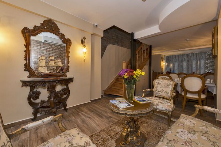 Lobby Photos