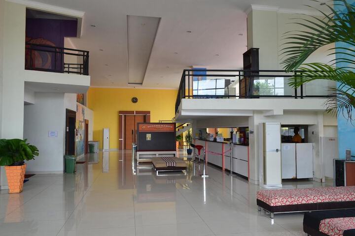 Hotel Interior 5 of 36