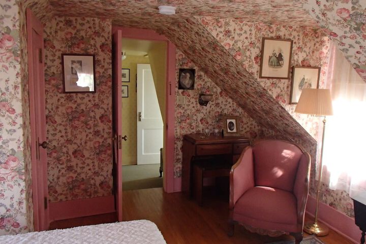 Room 13 of 60