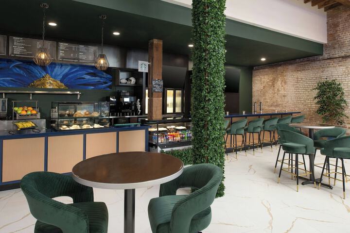 Breakfast area