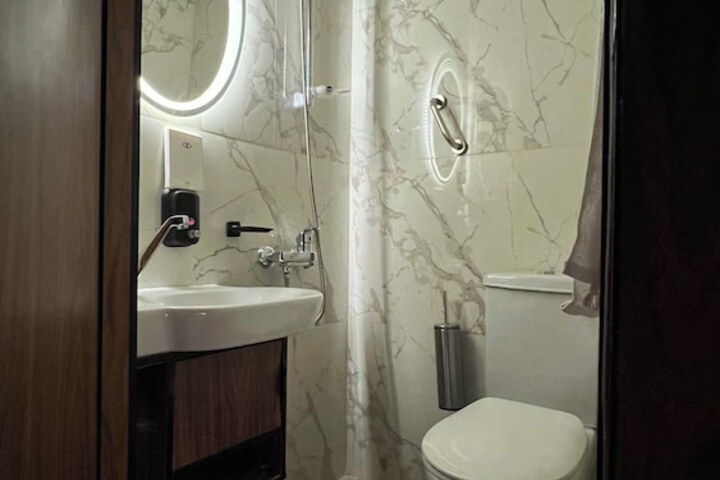Room 20 of 43