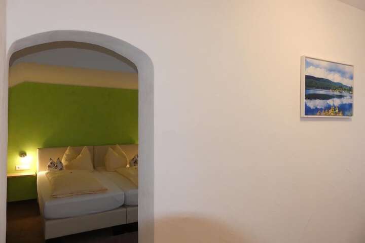 Room 14 of 43