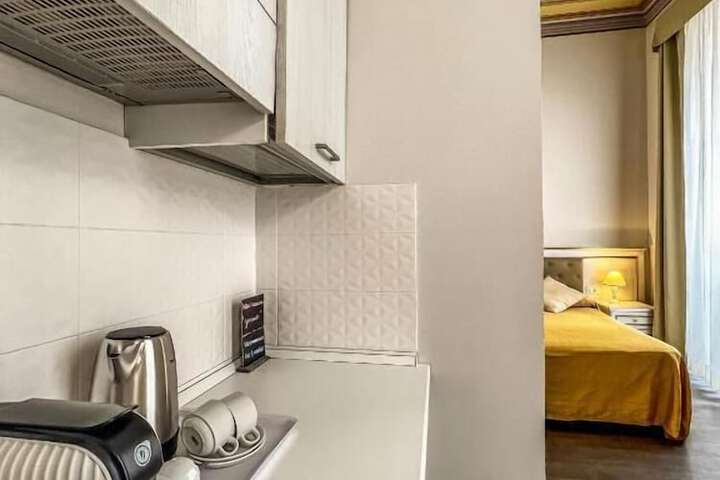 Room 29 of 61