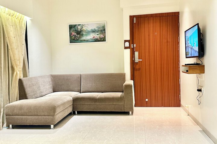 Room 19 of 47