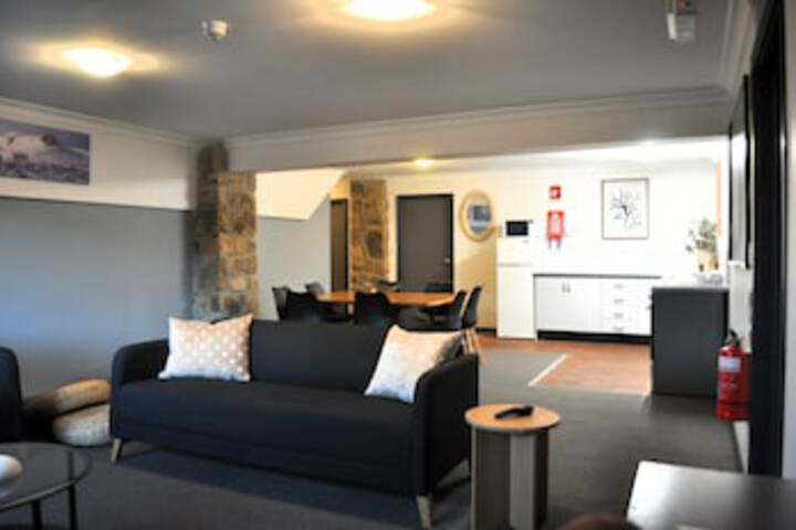 Room 19 of 63