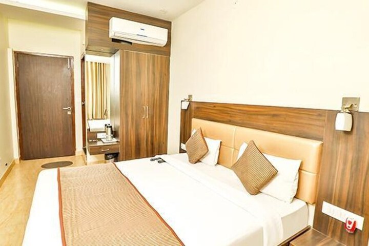 Hotel 31 of 31