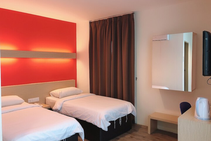Room 21 of 73