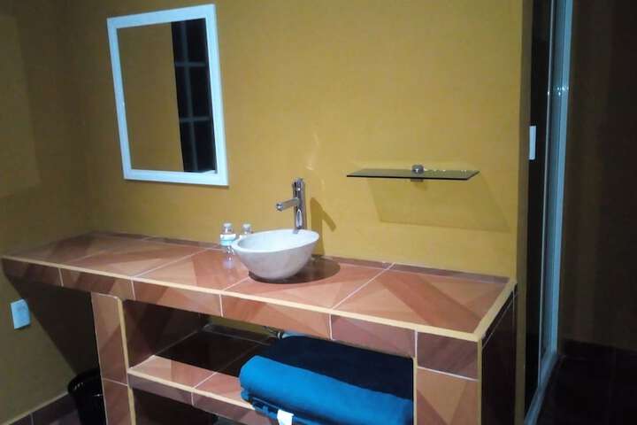 Room 13 of 19