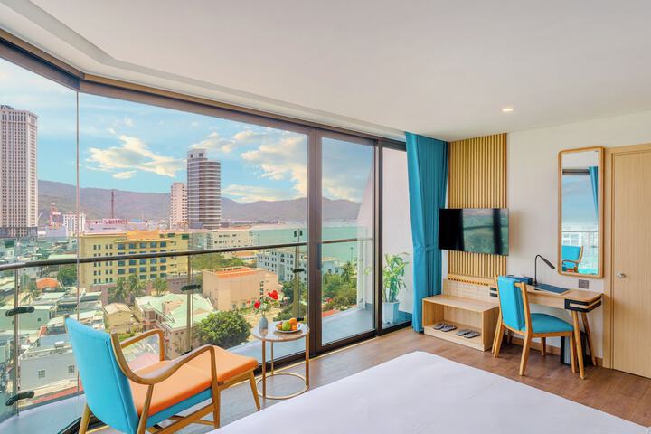 Room 20 of 83