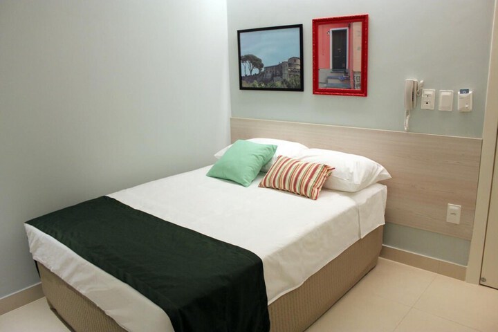 Room 10 of 39