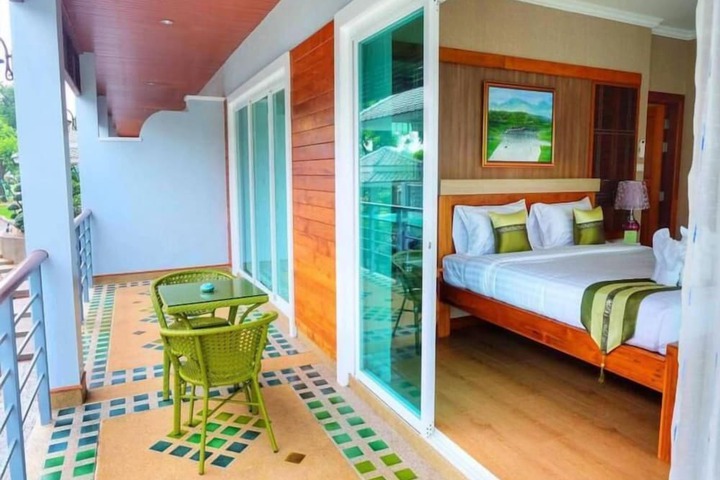 Room 14 of 56