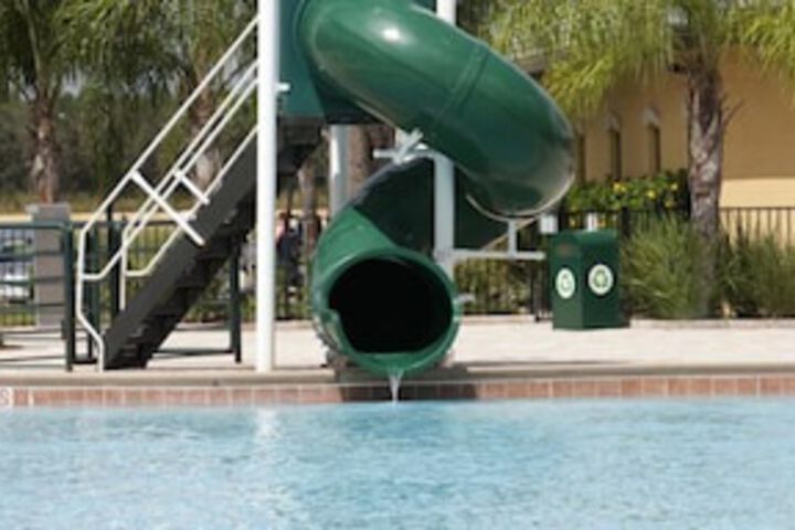 Pool 27 of 40