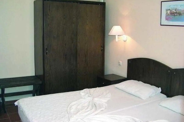 guest_rooms