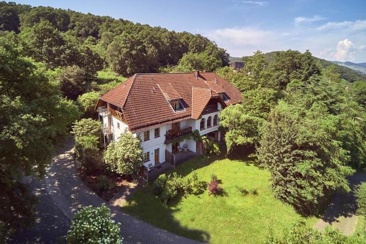 Das Landhaus - by BollAnts in Bad Sobernheim