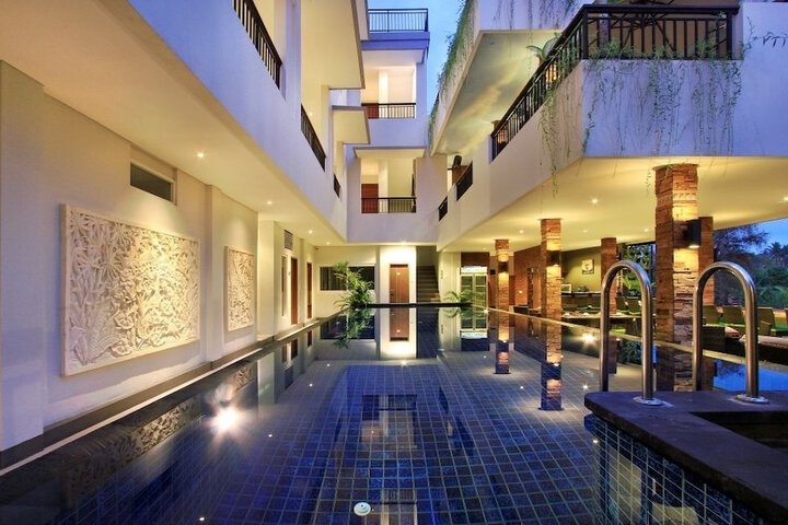 Pool 36 of 93