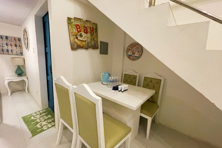 Room 43 of 106