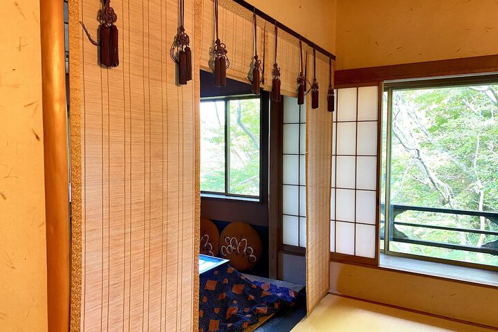 Room 29 of 48