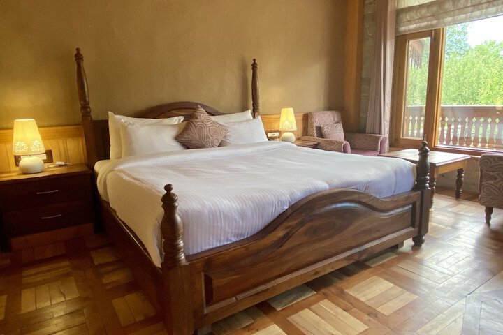 Room 58 of 179