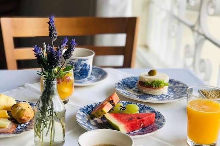 Breakfast meal