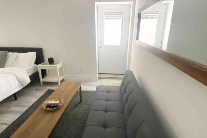Room 13 of 17