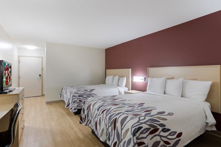 Deluxe 2 Double Beds (5 of 8)
