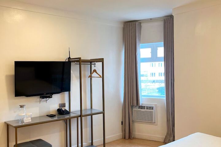 Room 20 of 21