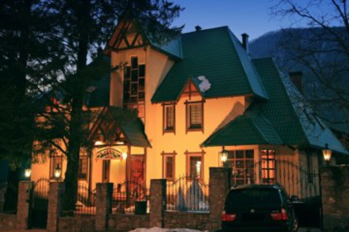 Dezha Vyu Hotel
