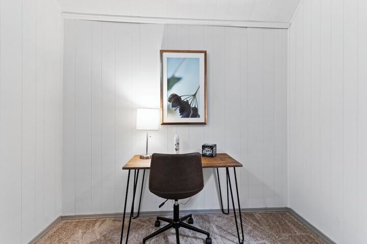 Room 13 of 47