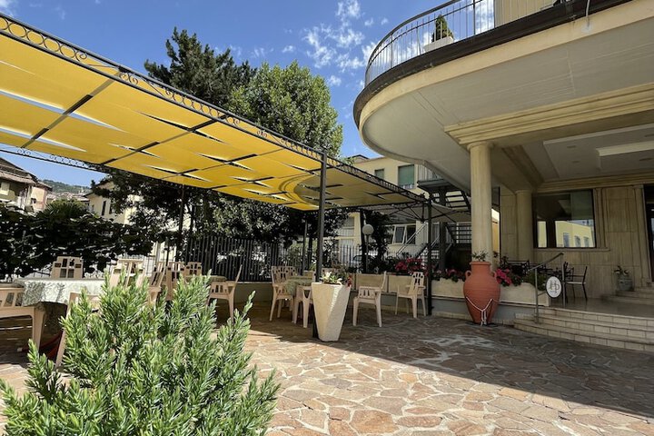 Terrace/Patio 39 of 43