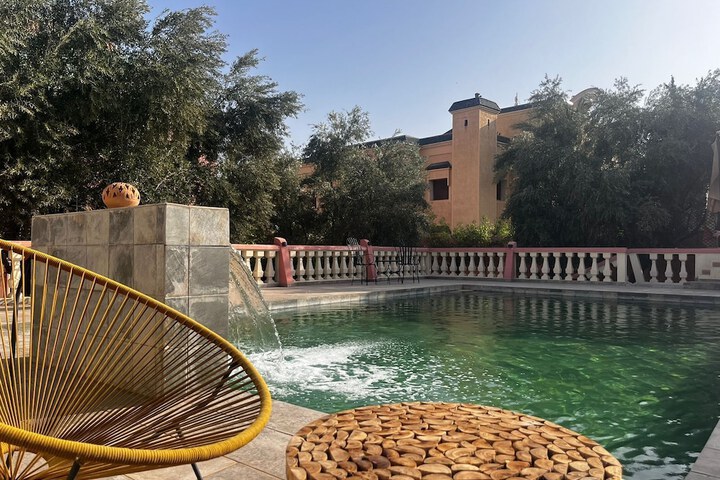 Pool 31 of 49
