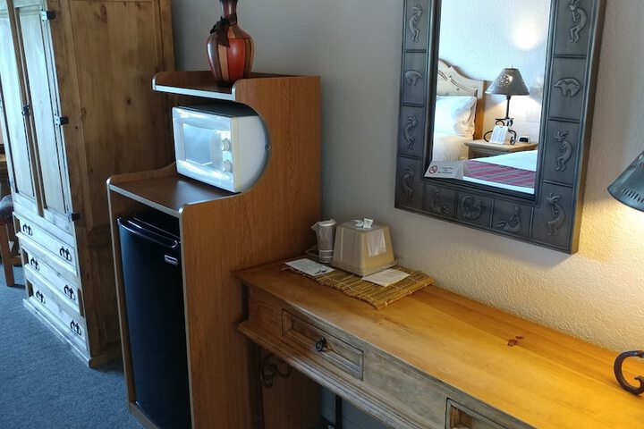 Room 9 of 74