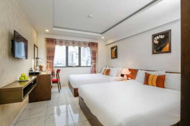 Room 64 of 94